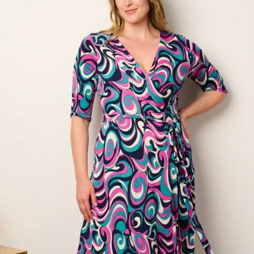 Multicolor Swirl Pattern Wrap Dress PLUS SIZE. NWOT